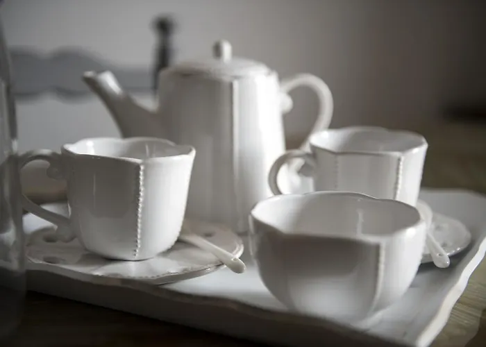 Les Petites Maisons * Marta